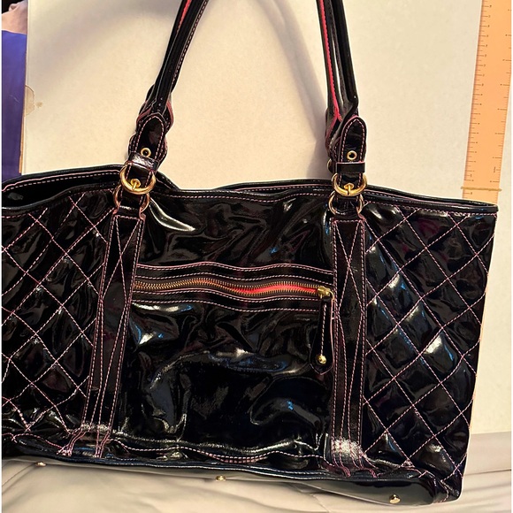 Cavalcanti 🌸 Black Patent Leather Purse - Picture 1 of 9